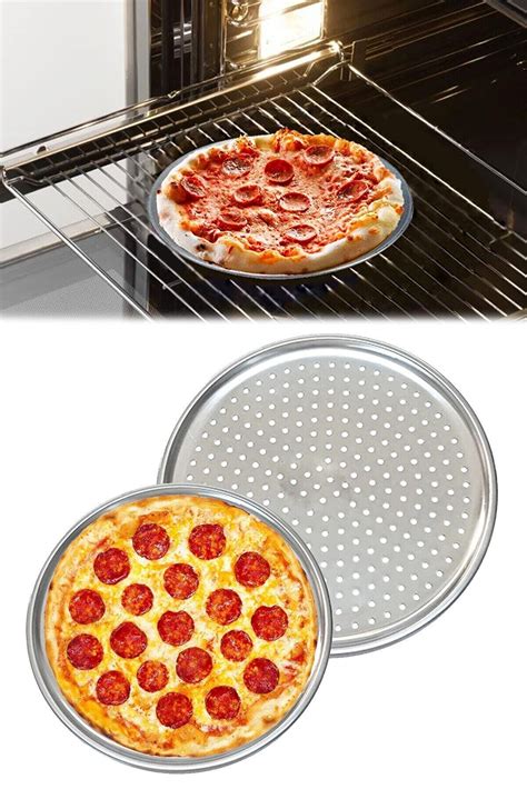 pizza tepsisi neden delikli olur